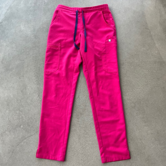 Figs Women's Sleeveless Top - Bright Pink - Picture 3 of 6